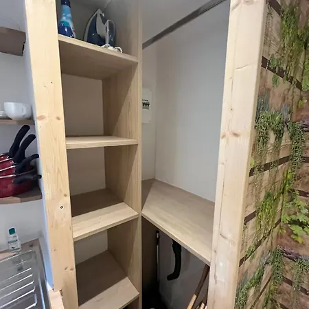 La Petite Maisonnette De La Gare *